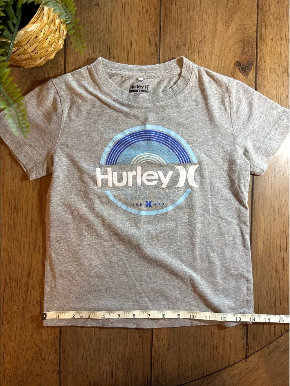 Hurley Gray Logo Graphic T-Shirt Size 5/6